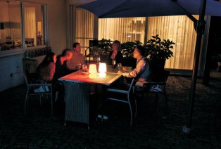 Lampe de table LED pour l'intérieur et l'extérieur — 9