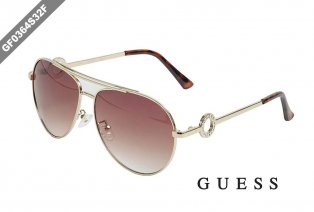 Lunettes de soleil pour homme ou femme de la marque Guess — 11