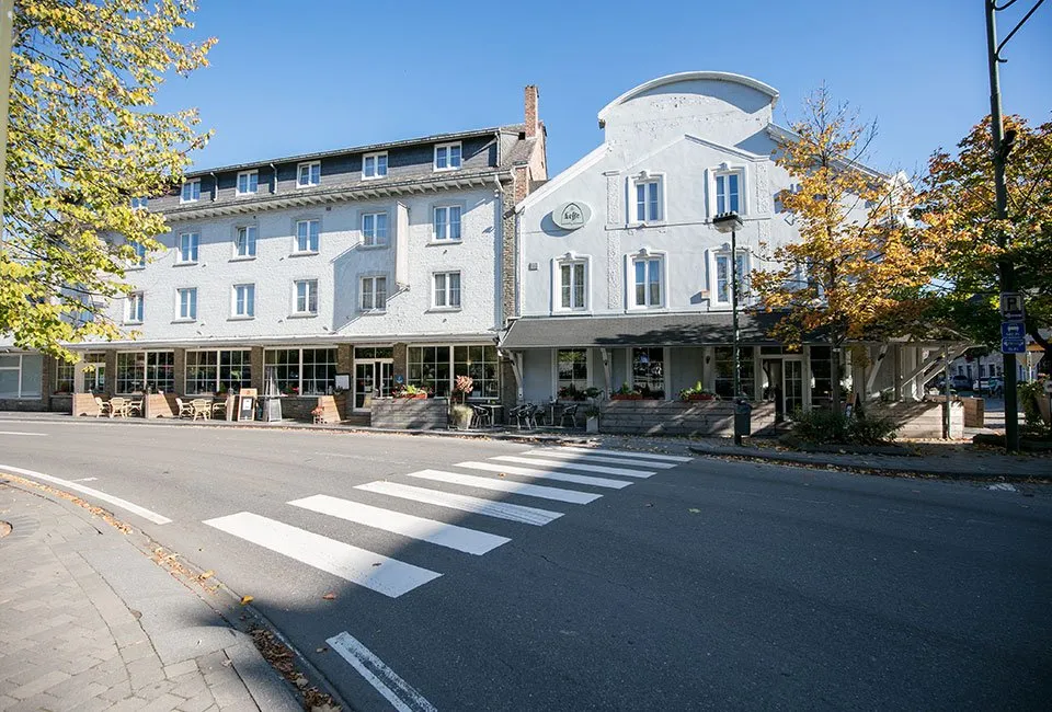 Verwenverblijf bij de grotten van Han