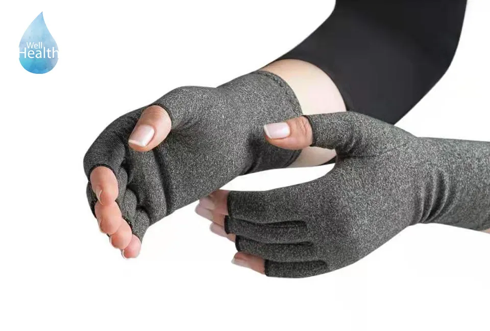 Therapeutic compression gloves