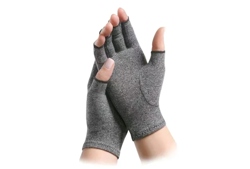 Therapeutic compression gloves
