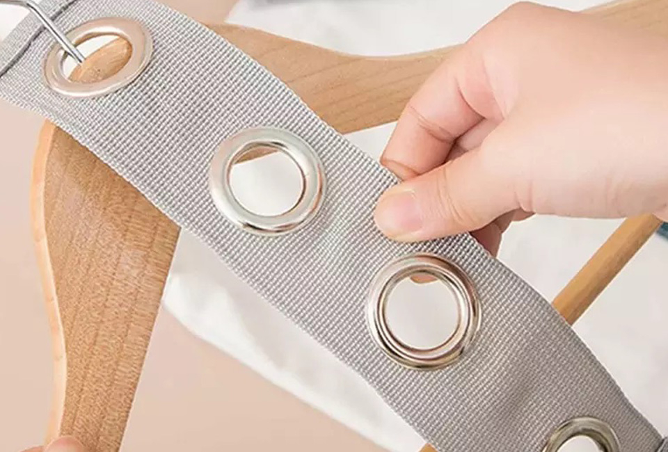 Set van 2 opbergstrips om je garderobe te ordenen