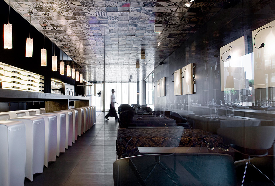 Luxeverblijf met wellness in hartje Genk - Carbon Hotel