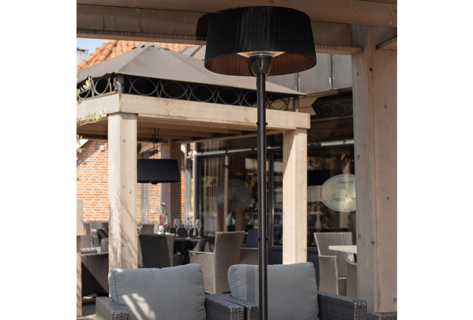 Chauffage de terrasse élégant