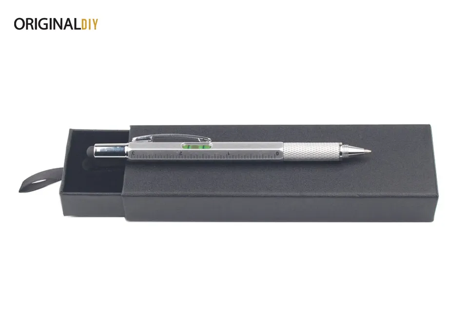Penna 6 in 1: 1 + 1 GRATIS