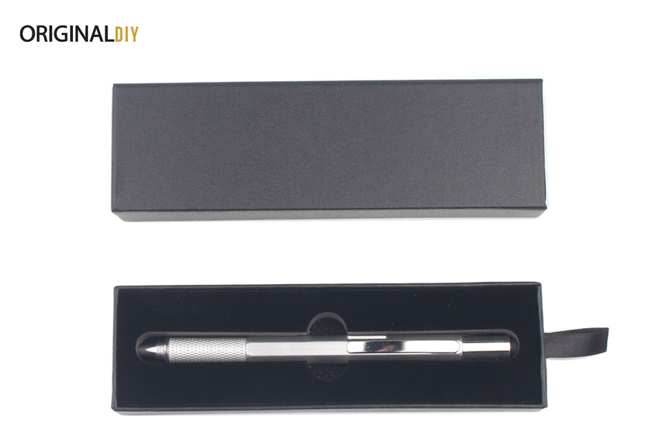 Penna 6 in 1: 1 + 1 GRATIS