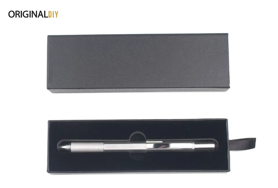 Penna 6 in 1: 1 + 1 GRATIS