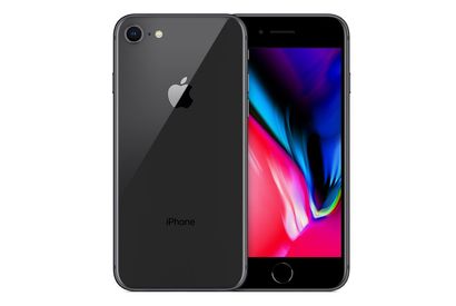 Refurbished iPhone 8 met gratis hoes en screenprotector — 7
