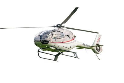 Spectaculaire helikoptervlucht, slipcursus of rit in een sportwagen — 13