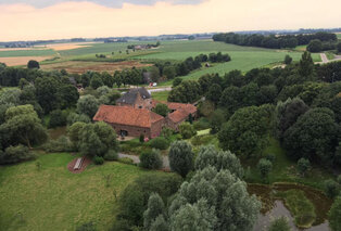 1 of 2 nachten in een carrehoeve in Nederlands Limburg - Hotel Schinvelder Hoeve **** — 2
