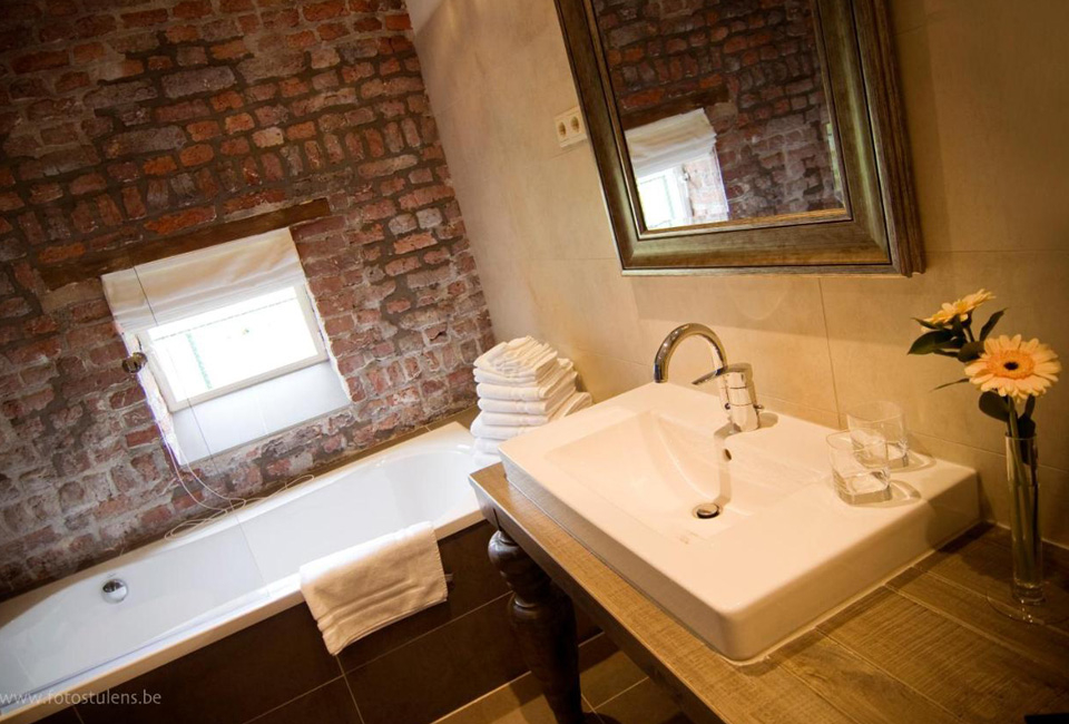 1 of 2 nachten in een carrehoeve in Nederlands Limburg - Hotel Schinvelder Hoeve ****