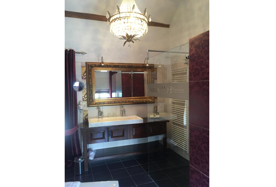 1 of 2 nachten in een carrehoeve in Nederlands Limburg - Hotel Schinvelder Hoeve ****