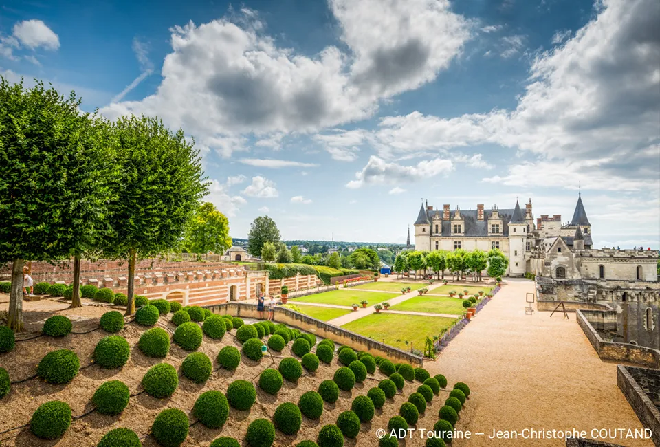 D&eacute;couvrez les ch&acirc;teaux de la Loire - H&ocirc;tel La Terrasse***