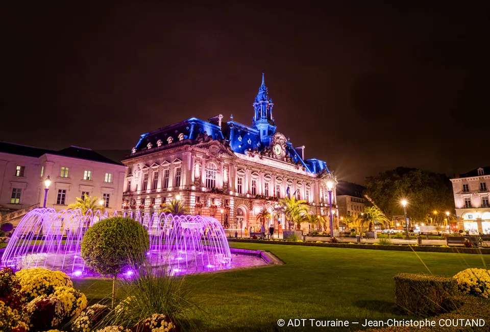 D&eacute;couvrez les ch&acirc;teaux de la Loire - H&ocirc;tel La Terrasse***