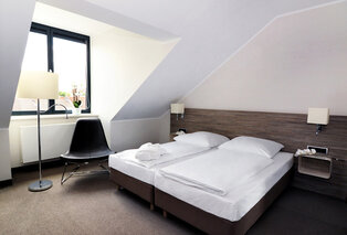 Relaxverblijf van 2, 3 of 4 nachten met wellness in sprookjesstad Kassel (DE) - Hotel Schweizer Hof — 4