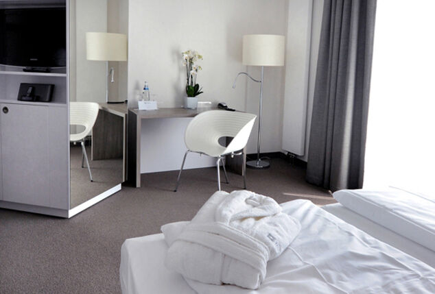 Relaxverblijf van 2, 3 of 4 nachten met wellness in sprookjesstad Kassel (DE) - Hotel Schweizer Hof