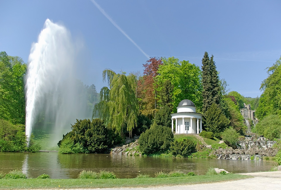 Relaxverblijf van 2, 3 of 4 nachten met wellness in sprookjesstad Kassel (DE) - Hotel Schweizer Hof