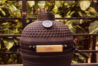 Kamado barbecue per il tavolo da giardino — 4