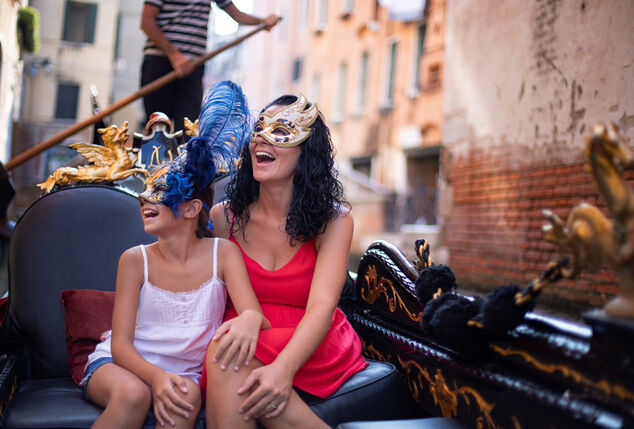 Soggiorno di 2, 3 o 5 notti a Dolo di Venezia con tour delle isole di Murano e Burano - Hotel Ca' Tron