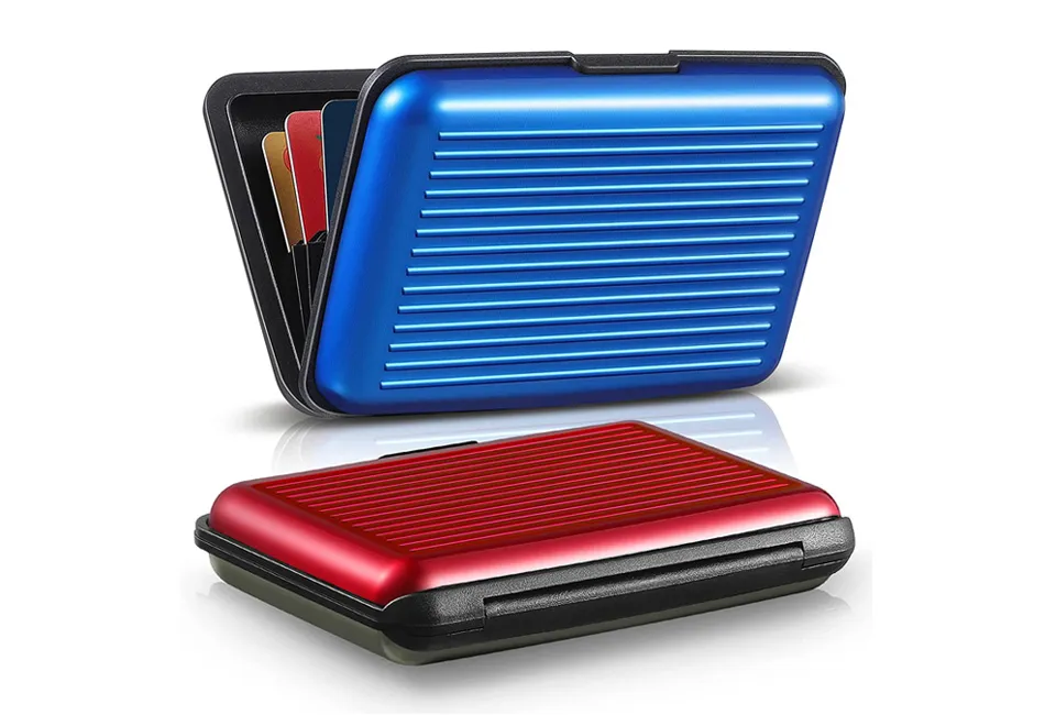 Bank card wallets 