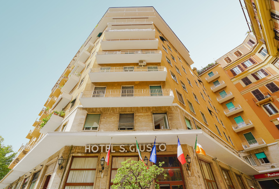 Prêt pour la dolce vita italienne? 2, 3 ou 5 nuits à Rome - Hotel San Giusto