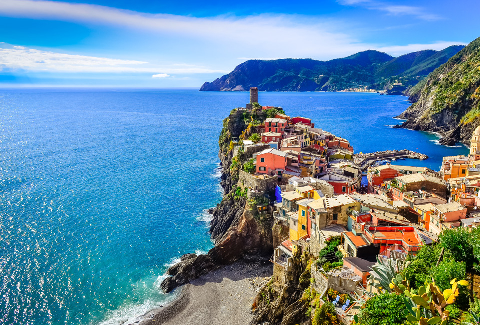 Goditi la natura ligure per 3, 5 o 7 notti - Albergo La Veranda