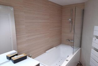 5 ou 7 nuits en demi-pension avec piscine chauffée extérieure dans le Cantal (Auvergne) - Auberge de la Tomette — 2