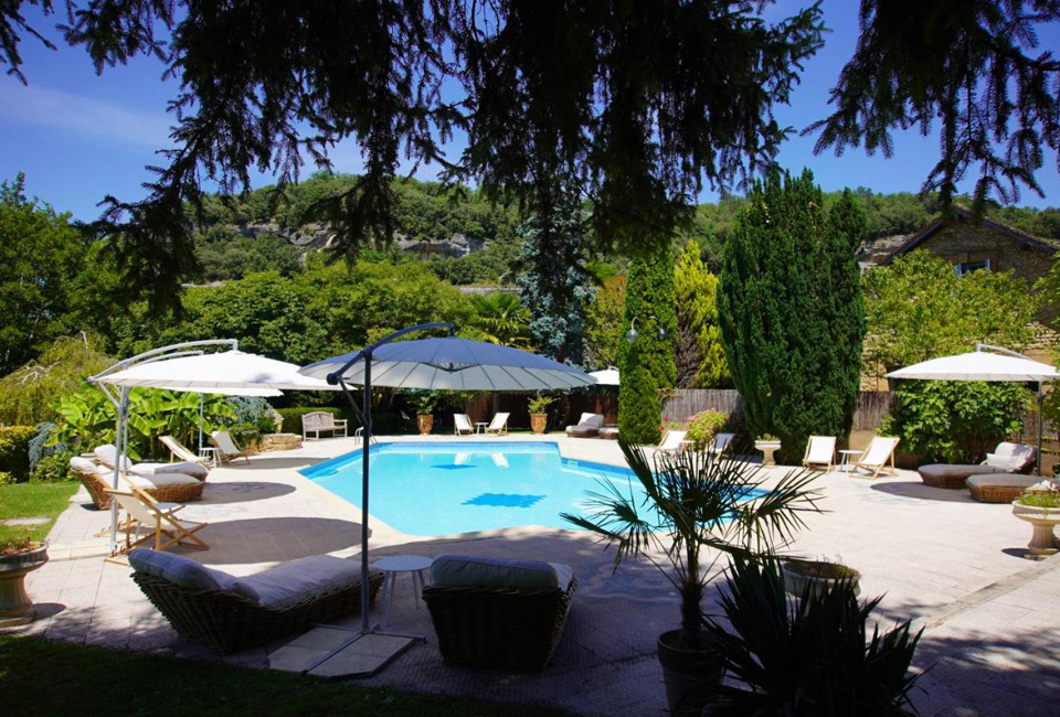 2, 4 of 7 nachten wegdromen in de Dordogne - Hotel Du Centenaire