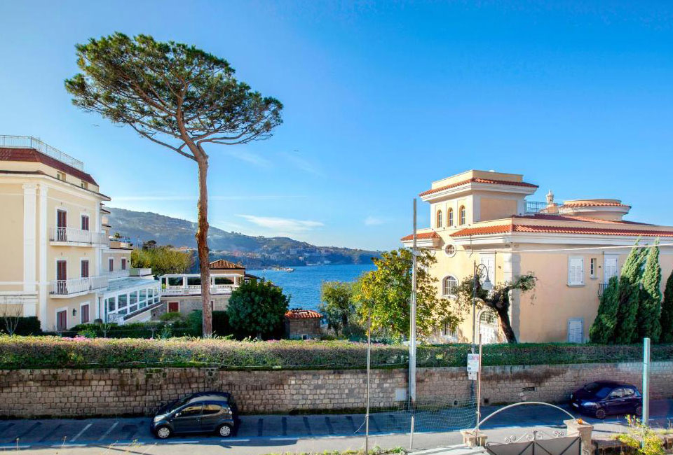 Soggiorno da 3, 5, 7 o 10 notti in B&B in Sud Italia lungo la costa Sorrentina - Porto Salvo