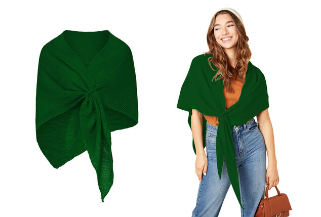 Poncho alla moda in diversi bellissimi colori