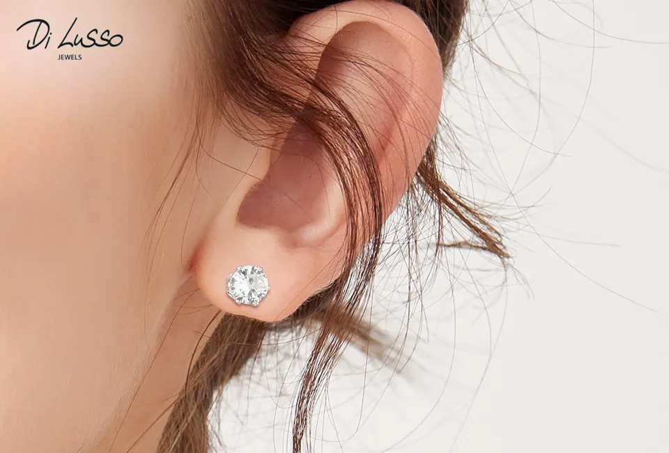 Coffret de 7 paires de boucles d&acute;oreilles