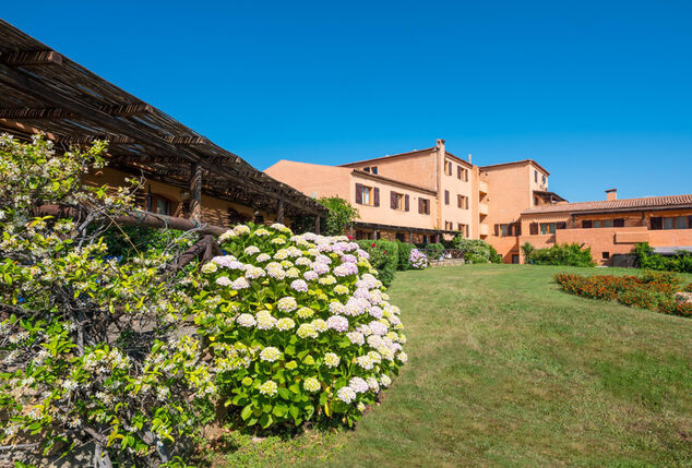 4, 5, 7 of 10 nachten tot rust komen in het prachtige Sardinië - Myo Hotel Rocce Sarde****