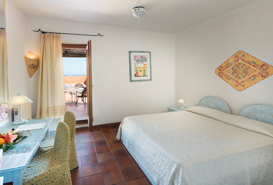 4, 5, 7 of 10 nachten tot rust komen in het prachtige Sardinië - Myo Hotel Rocce Sarde****