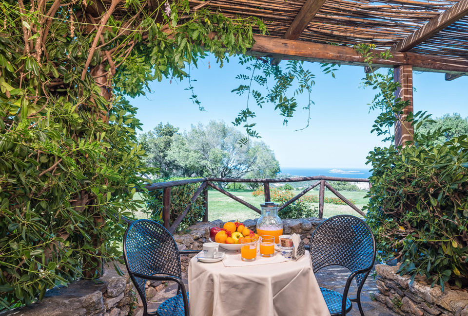 4, 5, 7 of 10 nachten tot rust komen in het prachtige Sardinië - Myo Hotel Rocce Sarde****