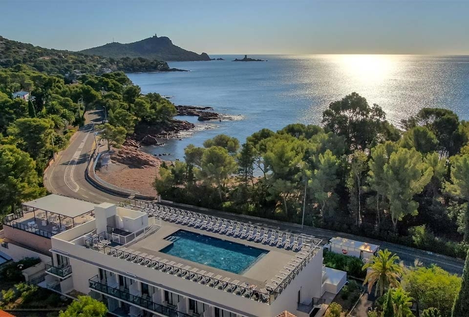 7 nuits de détente sur la Côte d’Azur, à deux pas de Saint-Raphaël - Sowell Hôtel La Plage