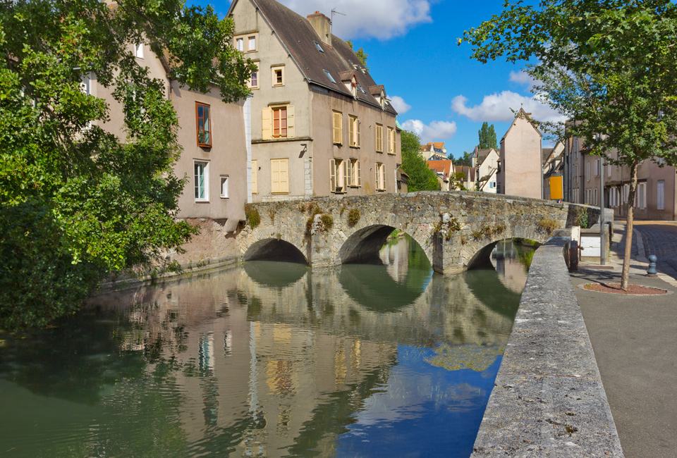 Sejour de 2 ou 3 nuits à Chartres, capitale de la Lumière - Ibis Chartres Ouest Lucé***
