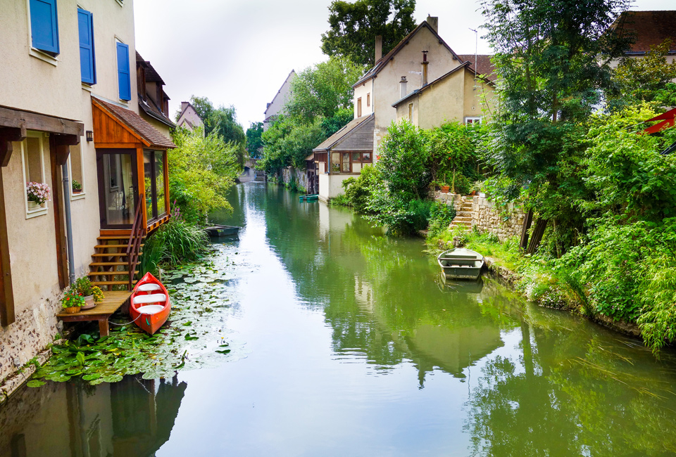 Sejour de 2 ou 3 nuits à Chartres, capitale de la Lumière - Ibis Chartres Ouest Lucé***