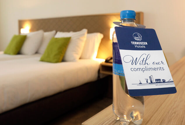 2 of 3 nachten met dagelijks ontbijt in het bruisende Terneuzen - Churchill Hotel