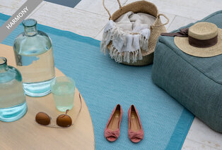 Tapis avec un design réversible pour l'intérieur et l'extérieur — 14