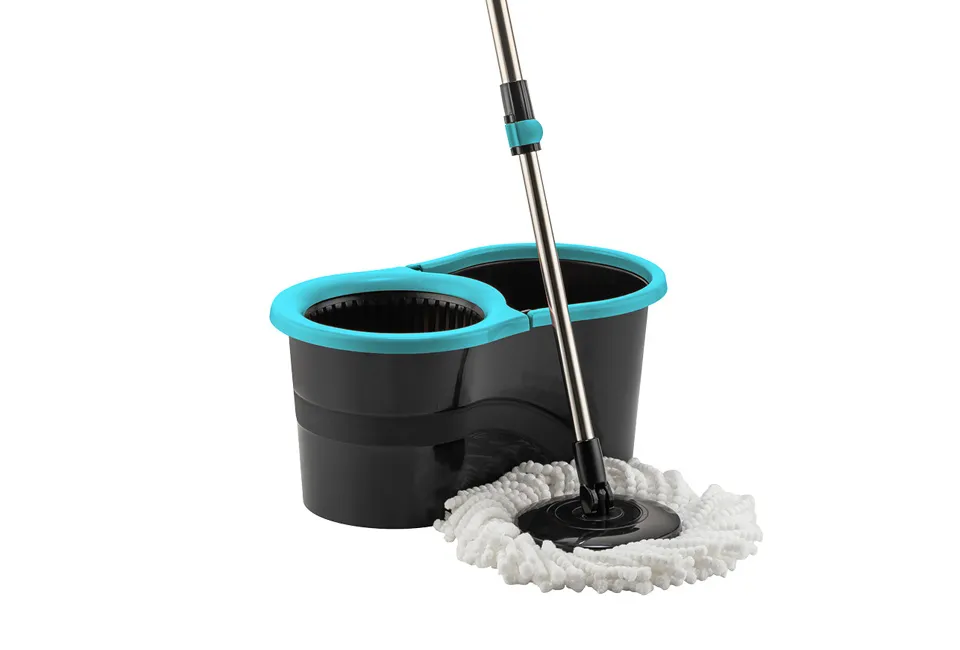 Mopping system with wringing function