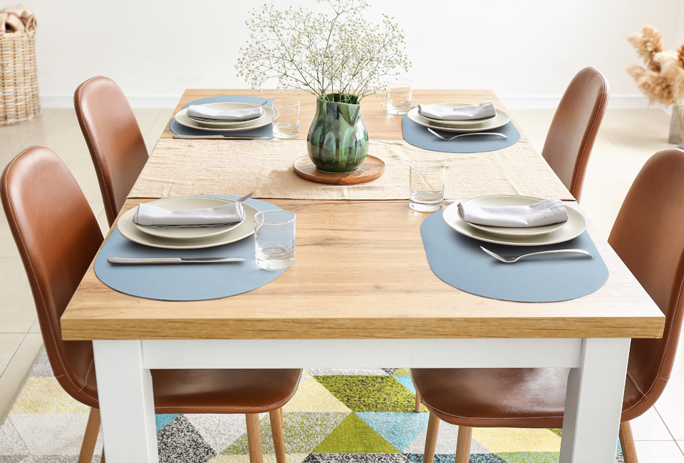 6 sets de table en simili cuir