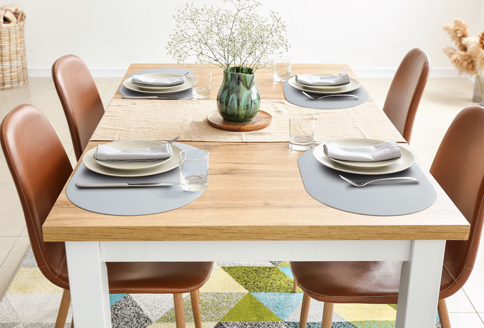 6 sets de table en simili cuir