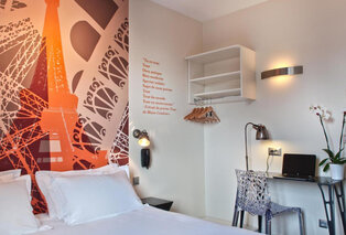 2, 3 of 4 nachten met ontbijt in het stijlvolle Hotel Alpha Paris Eiffel*** — 14