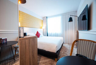 2, 3 ou 4 nuits à Paris avec dîner et vue sur le Sacré-Coeur - Hôtel Maison Montmartre**** — 4