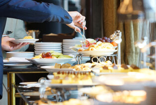 Partez à la découverte de Sirmione sur le lac de Garde : 2, 3, 5, 7 ou 10 nuits avec petit-déjeuner à l'hôtel Casa Scaligeri***. — 8