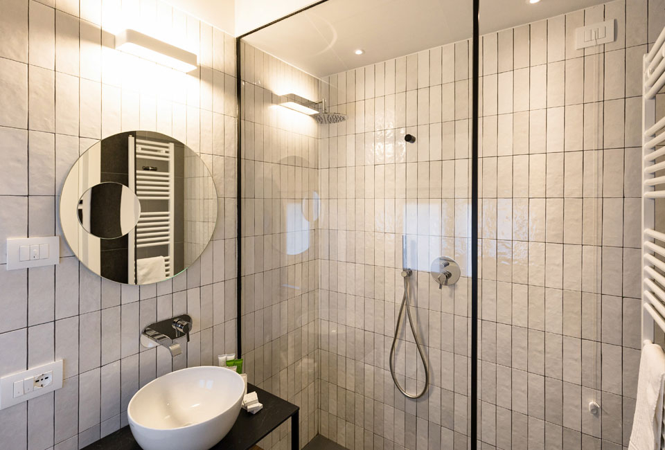 2, 3, 5, 7 o 10 notti a Sirmione, sul Lago di Garda, presso l&#039;Hotel Casa Scaligeri
