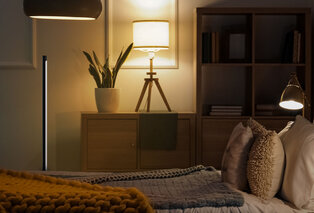 Trendy vloerlamp met talloze kleureneffecten — 10