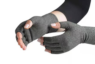 Therapeutische compressiehandschoenen voor artritis, reuma en doorbloedingsstoornissen — 3