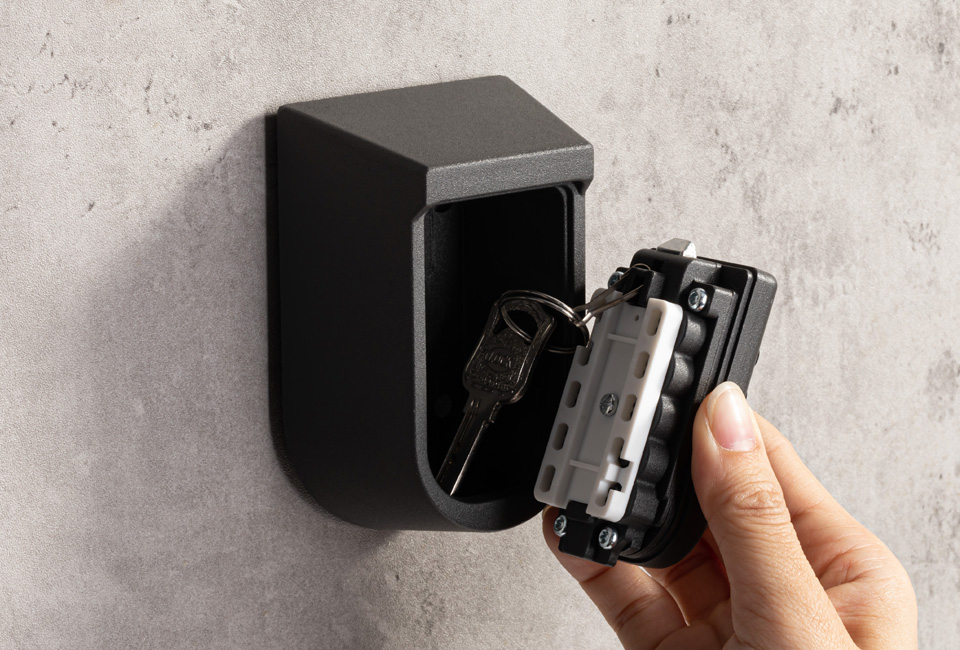 Caja de seguridad para llaves con c&oacute;digo num&eacute;rico