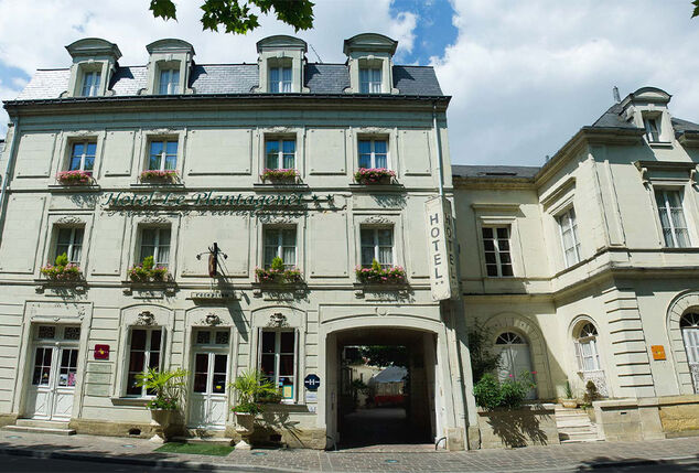 Séjour avec dîner (2, 3, 4, 5 ou 6 n.)  près des châteaux de la Loire - Hôtel Le Plantagenêt